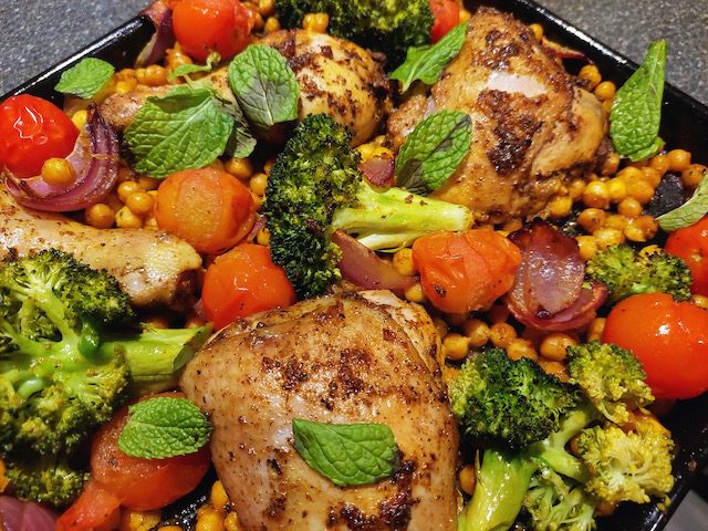 Oven-baked Chicken & Broccoli with Chickpeas